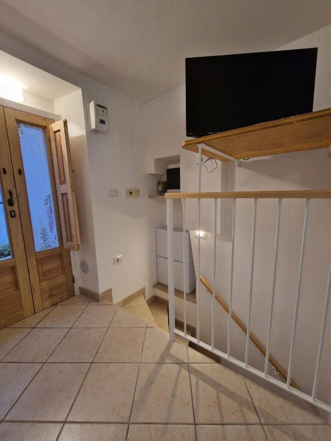 הוילה צ'יסטרנינו Casa Scheledd מראה חיצוני תמונה